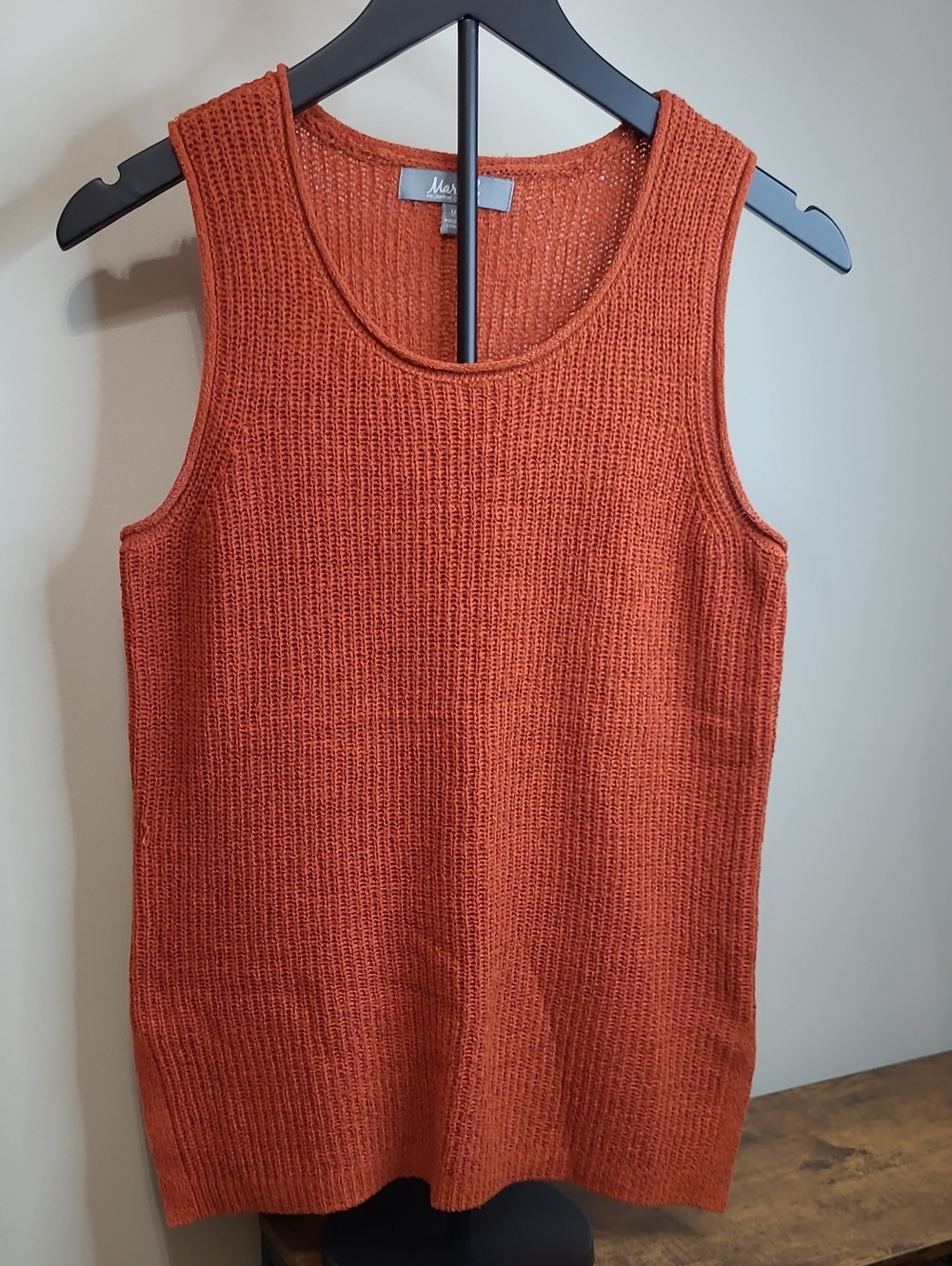 Marled by Reunited Clothing Rust Sleeveless Scoop Neck Sweater size Medium